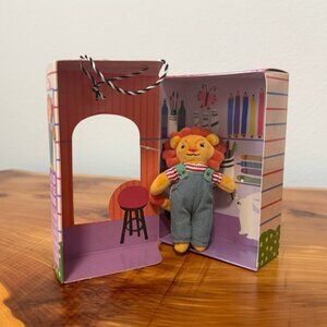 EEBOO "Good Little Citizen" Act With Kindness Lion Plush Toy Art Studio.